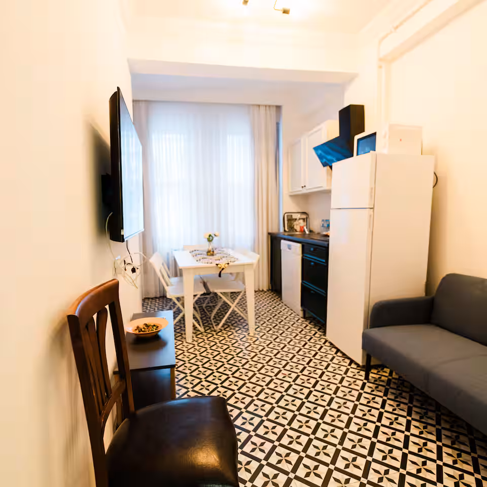 Tülin Hanım Apartmanı 2