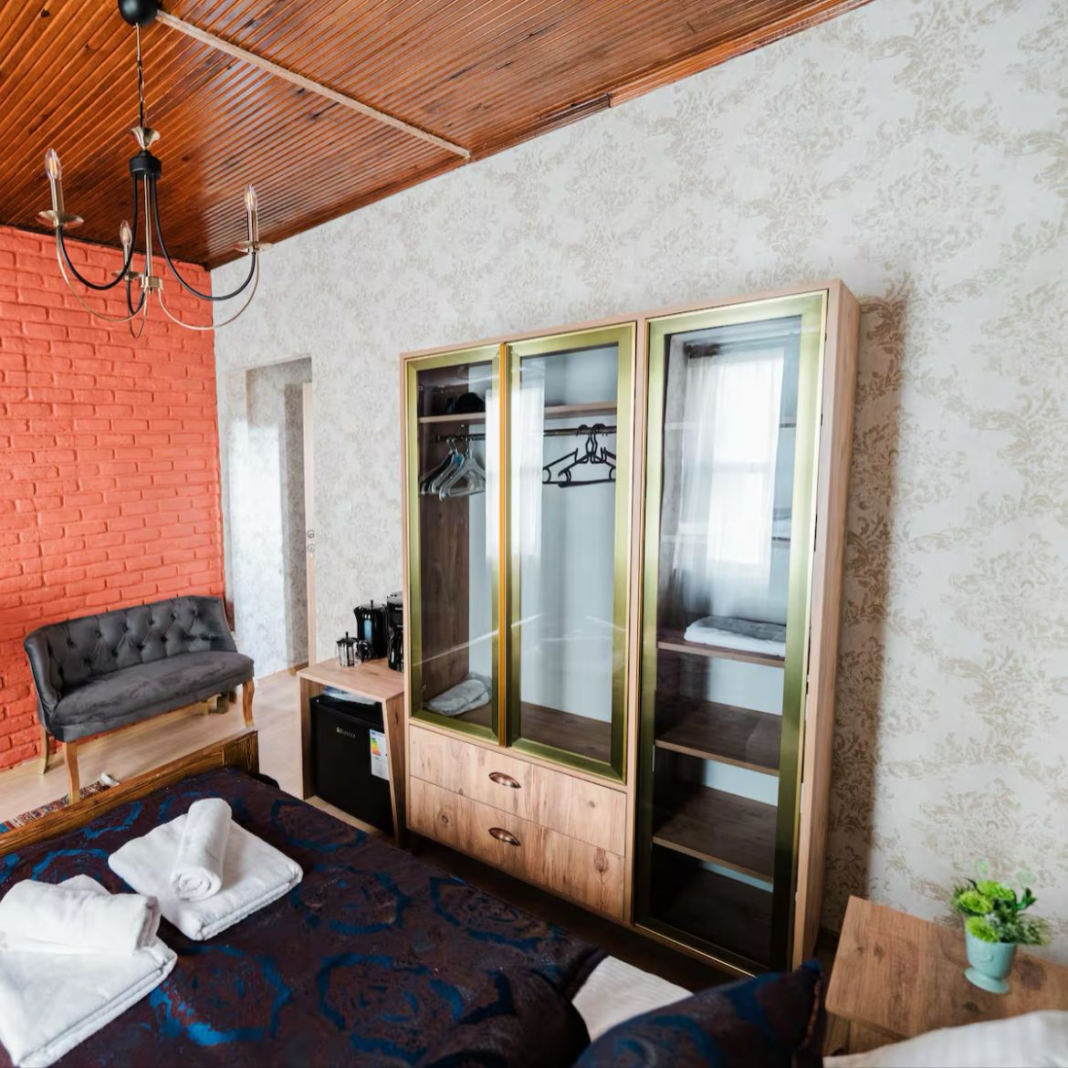 Pala Hayri Apartmanı 4