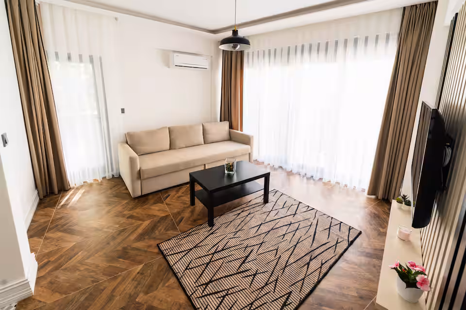 Enver Apartmanı 3