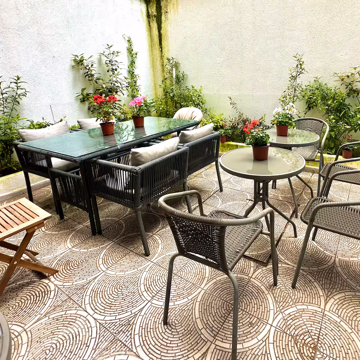 Tülin Hanım Apartmanı 1