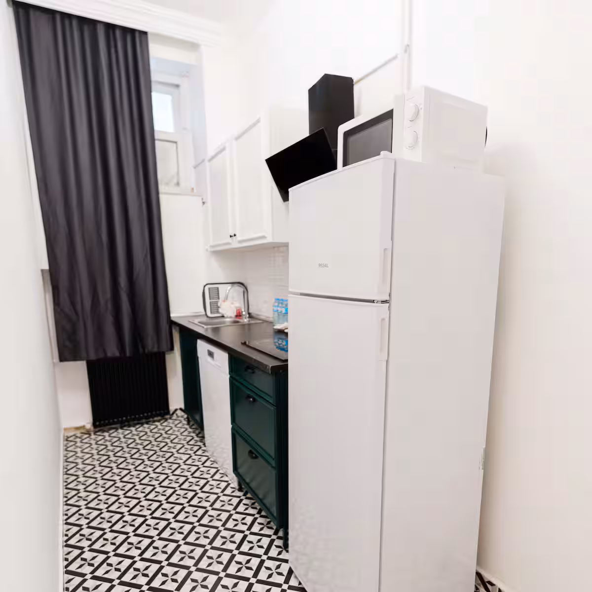 Tülin Hanım Apartmanı 1