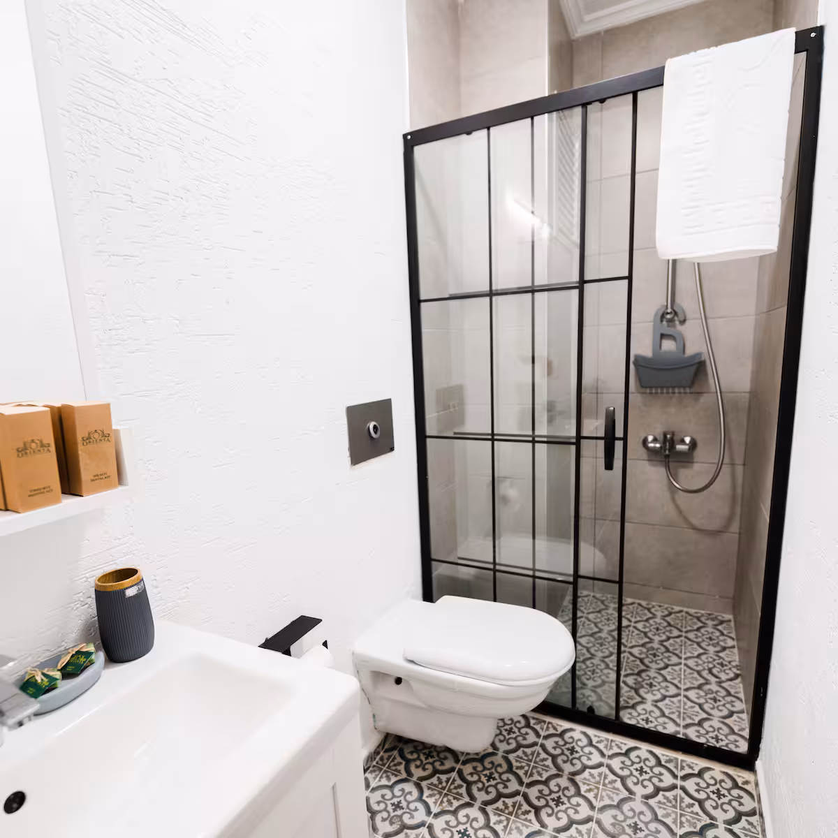 Tülin Hanım Apartmanı 3